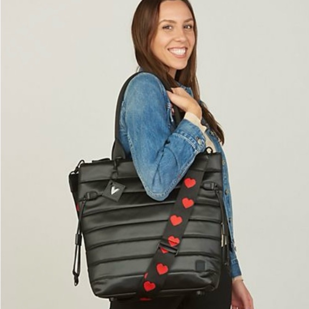 IHKWIP Shawn Killinger North South Haute Tote Heart Strap Metallic Black